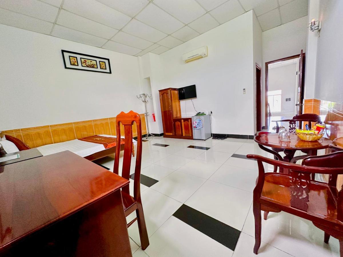 Truc Hoang Ha Hotel كون توم المظهر الخارجي الصورة