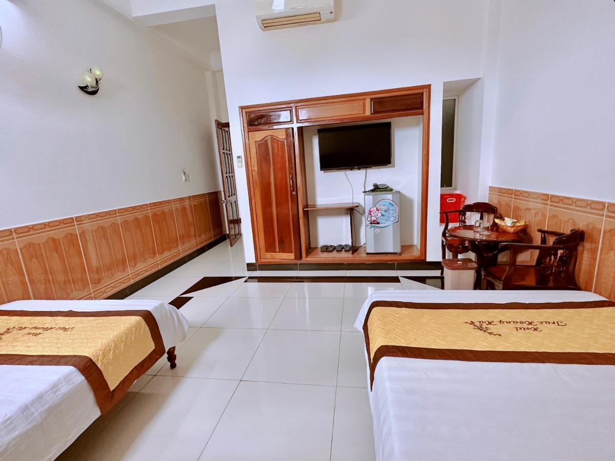 Truc Hoang Ha Hotel كون توم المظهر الخارجي الصورة