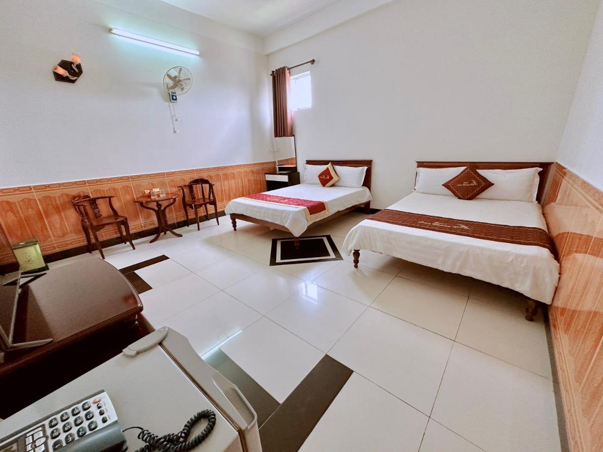 Truc Hoang Ha Hotel كون توم المظهر الخارجي الصورة