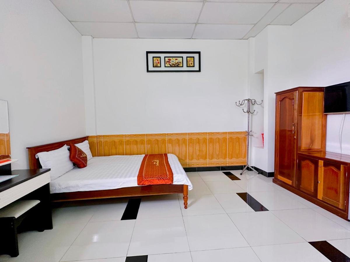 Truc Hoang Ha Hotel كون توم المظهر الخارجي الصورة
