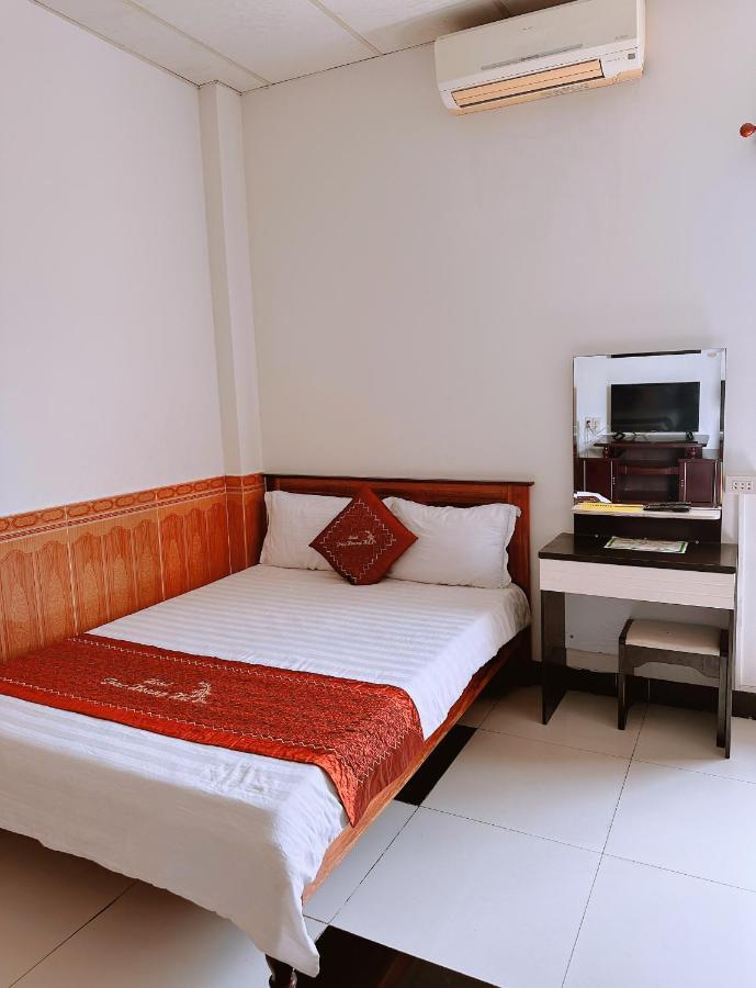 Truc Hoang Ha Hotel كون توم المظهر الخارجي الصورة