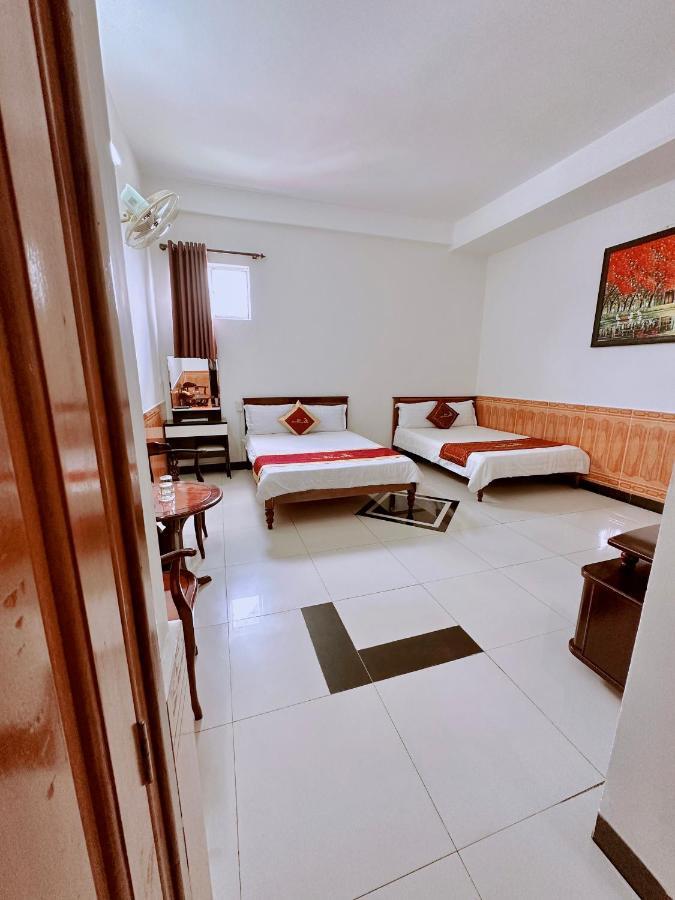 Truc Hoang Ha Hotel كون توم المظهر الخارجي الصورة